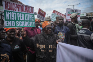 Nigeria : Nouvelle hausse du prix de l’essen...