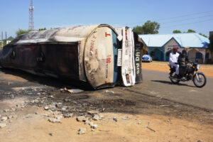 Un camion-citerne explose au Nigeria, plus de 140 ...