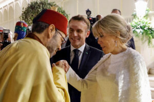 Au Maroc, Macron affiche un soutien appuyé sur le ...