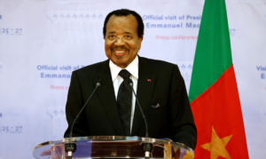 Paul Biya fait son retour parmi les rumeurs de déc...